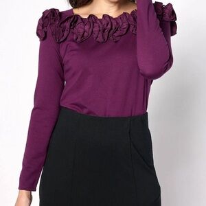 New BEAUTIFUL Lawrence Zarian Silky Ponte Top w/Rosette Detail Mulberry Medium